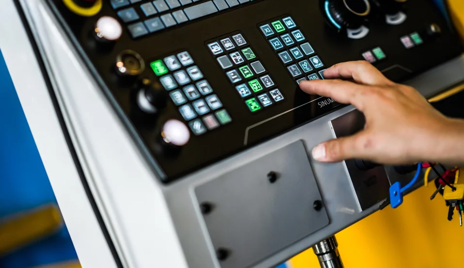 Machine tool assistance